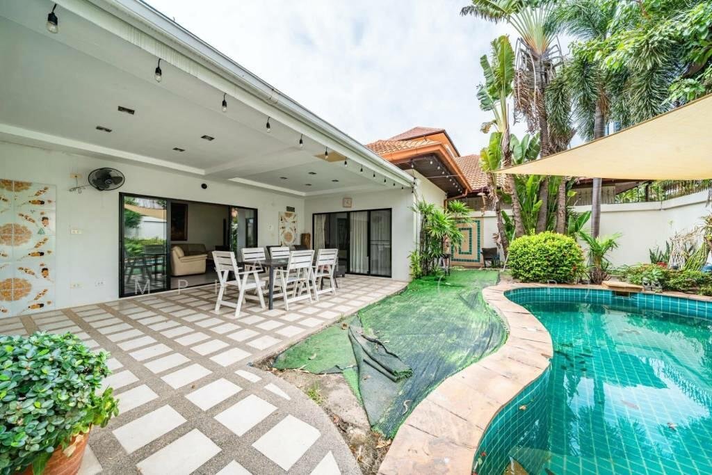Villa in Pattaya City, Chon Buri, Thailand 2 - 16569988