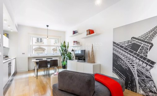 Apartment in Center, Turin, Piedmont 1