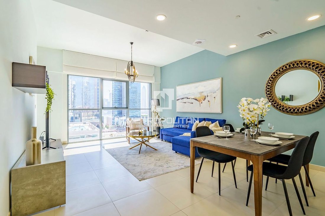 Apartment in Downtown Dubai, Dubai, United Arab Emirates 1 - 17069095