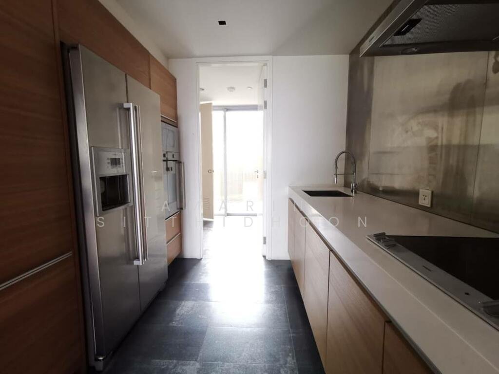 Condo in Bang Phong Phang, Krung Thep Maha Nakhon, Thailand 5 - 16850184