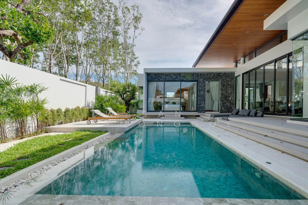 Villa in Thalang, Phuket, Thailand 2 - 15136847