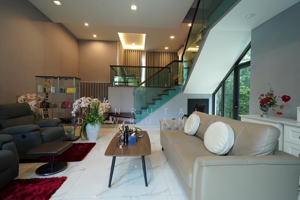 Townhouse in Chom Phon, Bangkok, Thailand 2 - 15935211