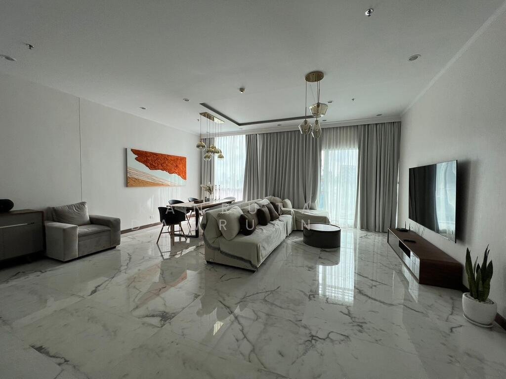 Condo in Si Phraya, Bangkok, Thailand 4 - 15136623
