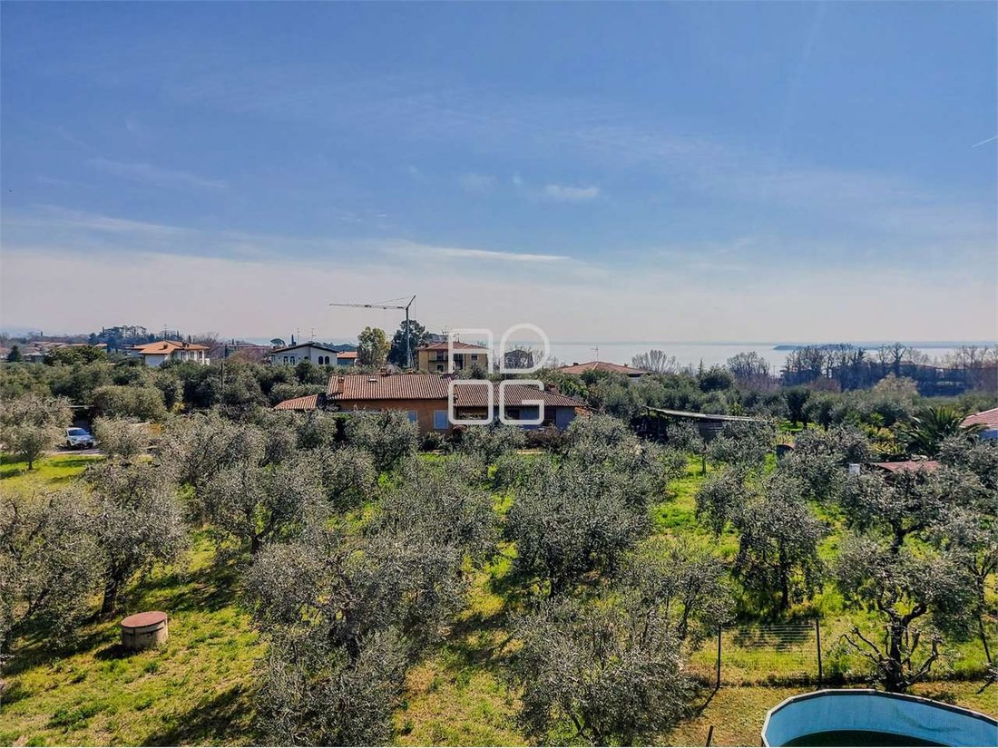 House in Manerba del Garda, Lombardy, Italy 1 - 17070780