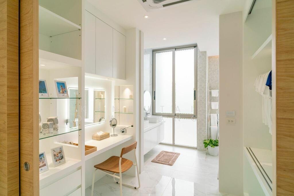 Villa in Thalang, Thailand 4 - 15136811
