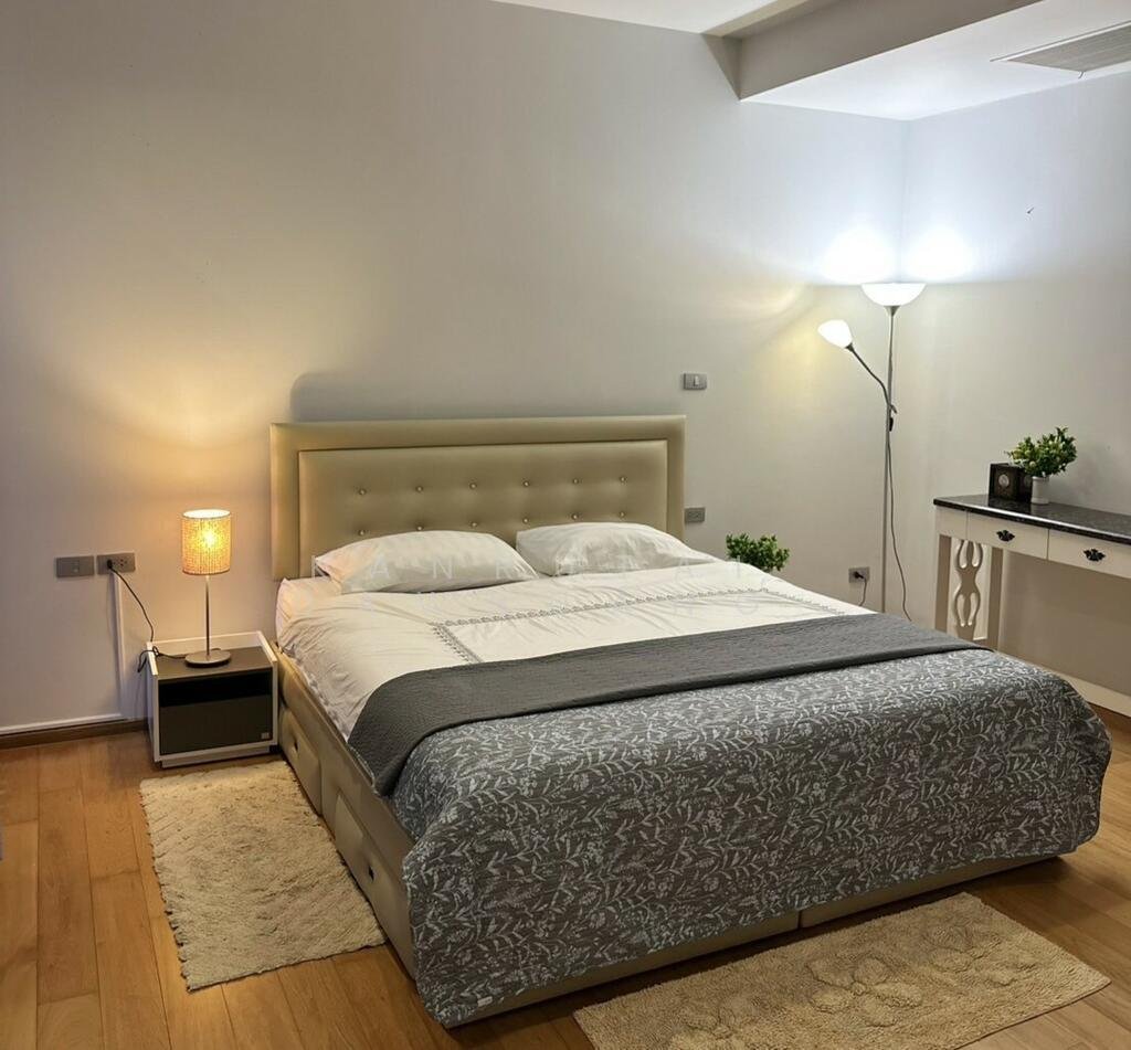 Condo in Phra Khanong Nuea, Bangkok, Thailand 2 - 16006908