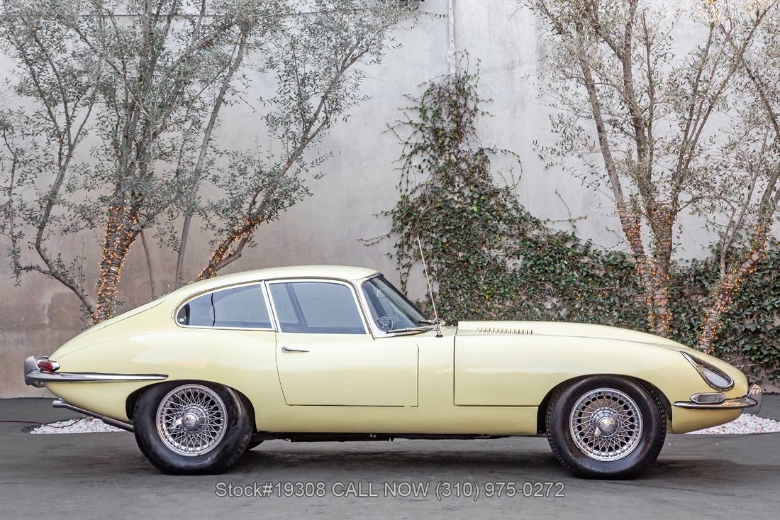 Jaguar XKE in Los Angeles, CA 4 - 17068804