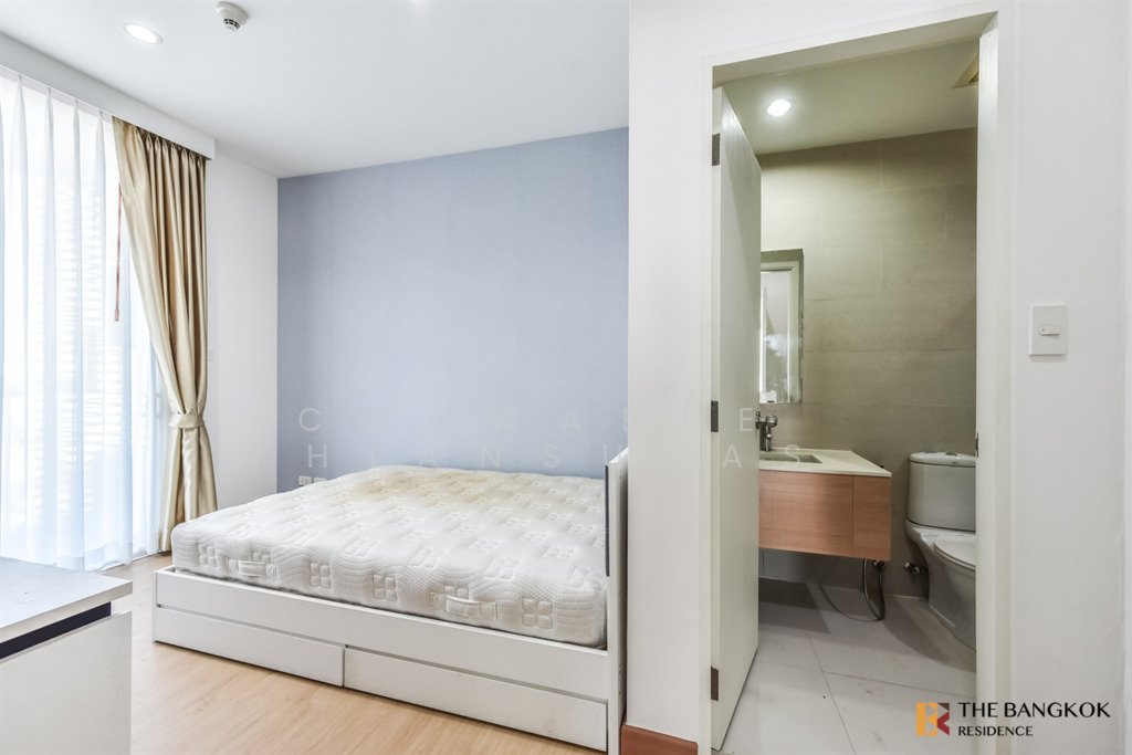 Condo in Thanon Phaya Thai, Bangkok, Thailand 3 - 15941581