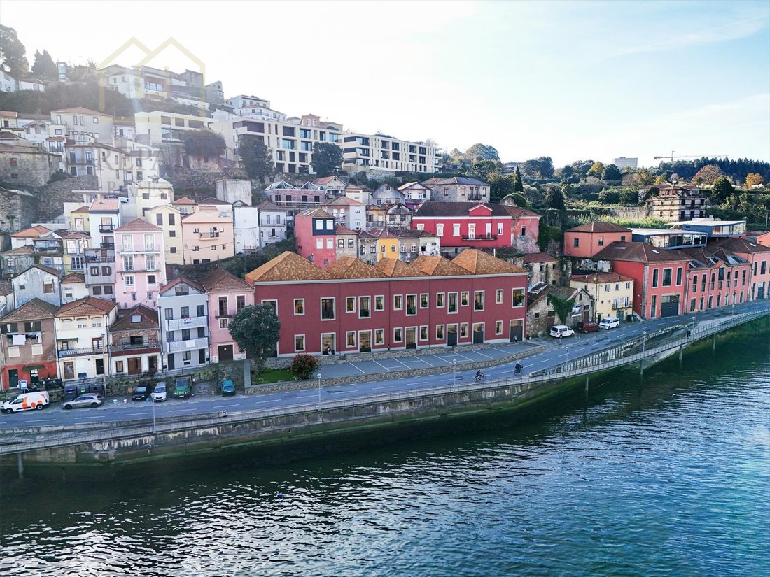 Apartment in Santa Marinha e Sao Pedro da Afurada, Porto District, Portugal 5 - 17071352