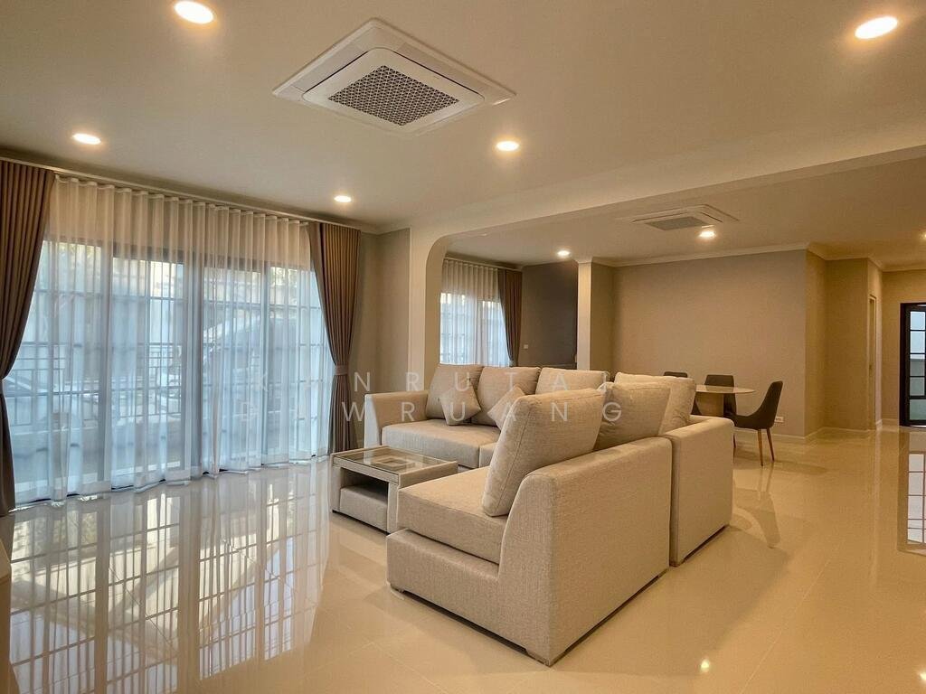 House in Bang Kaeo, Samut Prakan, Thailand 5 - 16495268