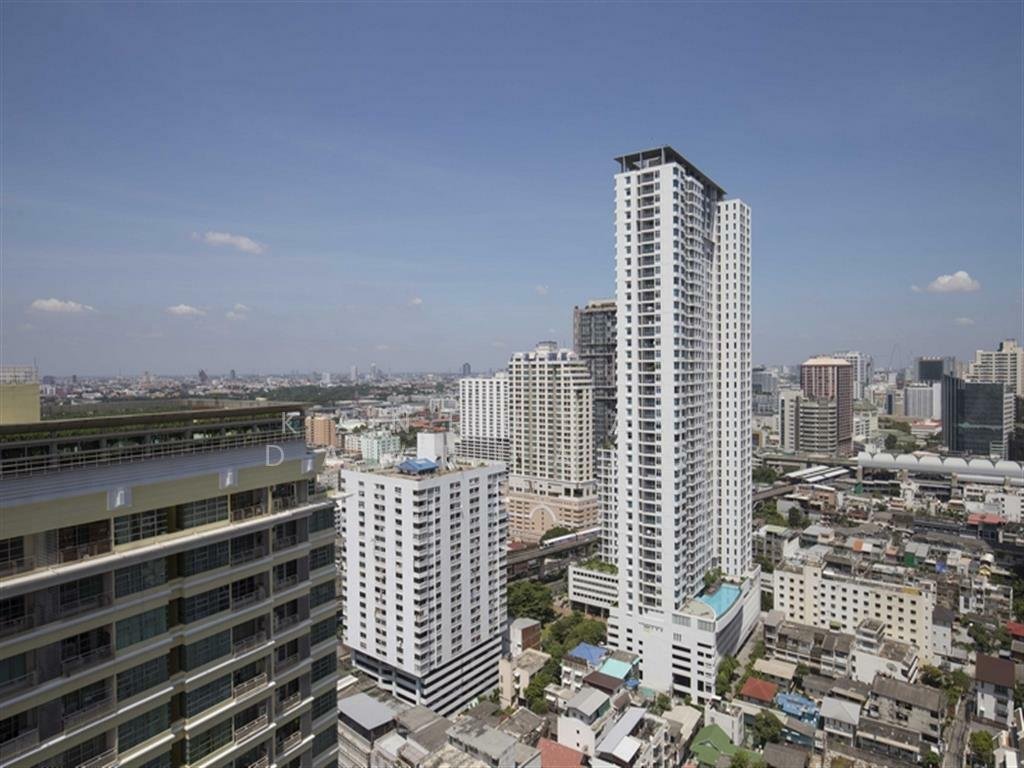 Condominio en Thanon Phaya Thai, Bangkok, Tailandia 3 - 15999642