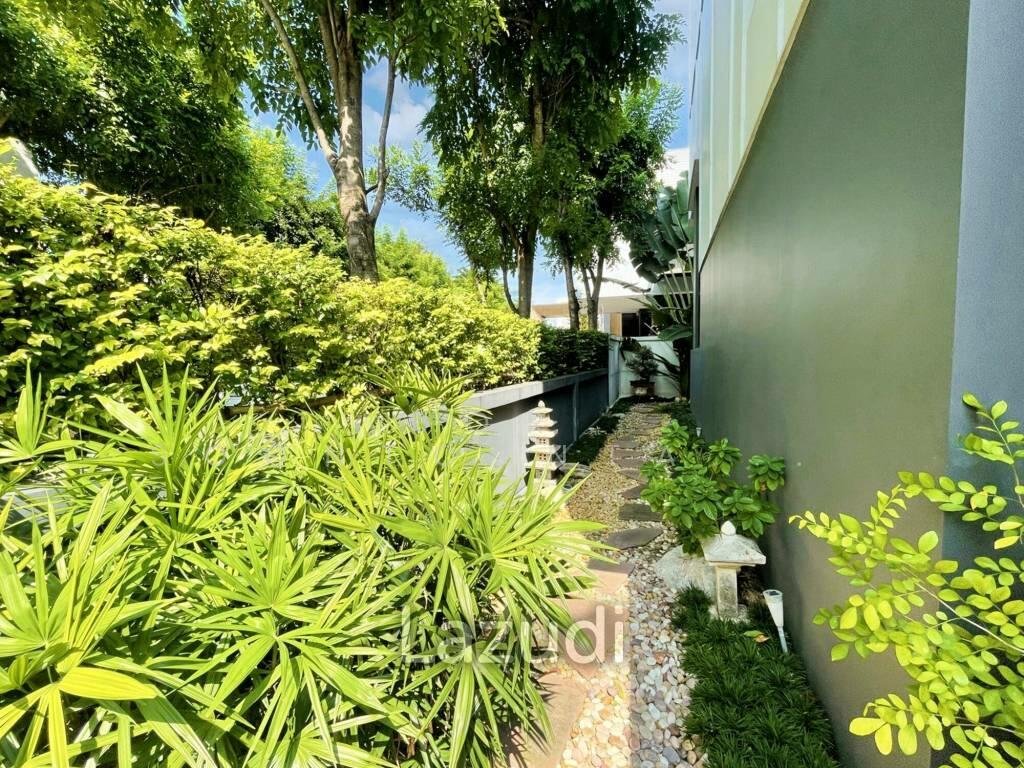 Townhouse in Chong Nonsi, Krung Thep Maha Nakhon, Thailand 2 - 15226299