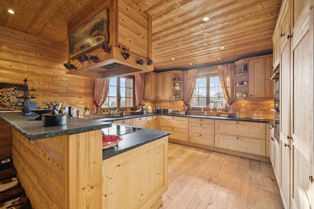 House in Ollon, Vaud, Switzerland 4 - 17069634