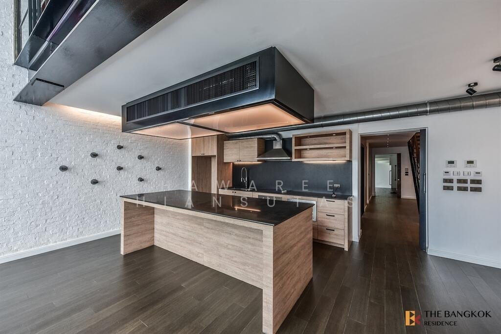 Condo in Phra Khanong Nuea, Bangkok, Thailand 3 - 16055846