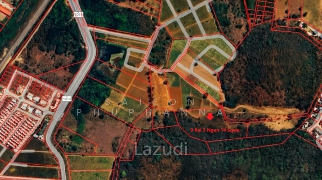 Land in Wang Pong, Prachuap Khiri Khan, Thailand 1 - 16704413
