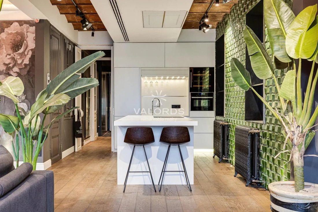 Apartment in Ciutat Vella, Barcelona, Spain 4 - 17068775