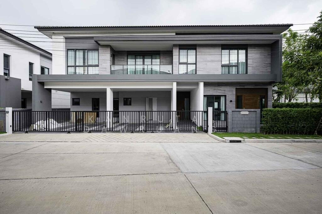 House in Bang Krasaw, Nonthaburi, Thailand 1 - 15363695