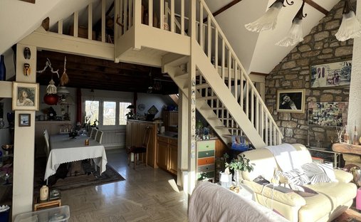 Apartment in Kerguelen-Quehello Congard-Maison Rou, Larmor-Plage, France 1