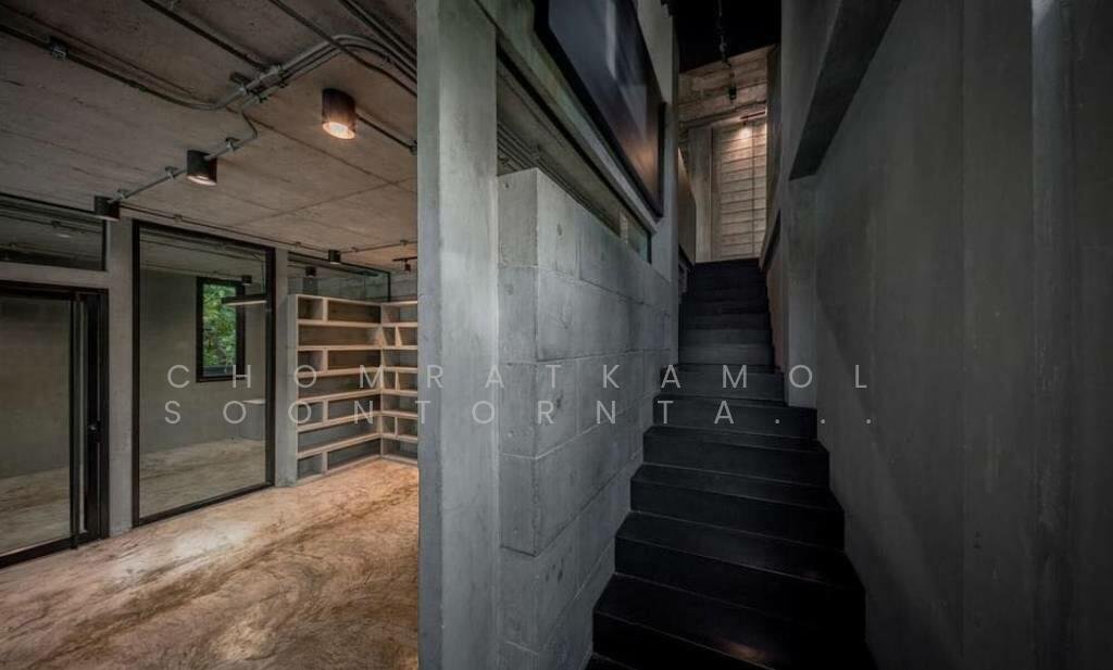 Townhouse in Chan Kasem, Bangkok, Thailand 5 - 16660197