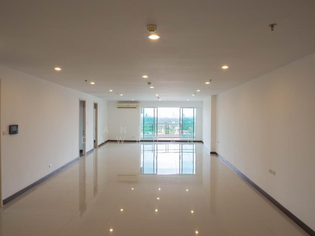 Condo in Chong Nonsi, Krung Thep Maha Nakhon, Thailand 2 - 15312200