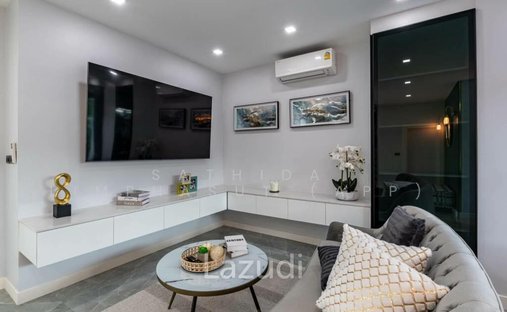 Villa à Pattaya, Province de Chonburi, Thaïlande 1