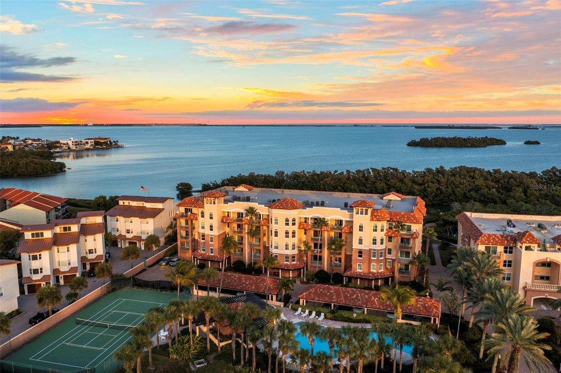Condo in St. Petersburg, Florida, United States 1 - 17070882