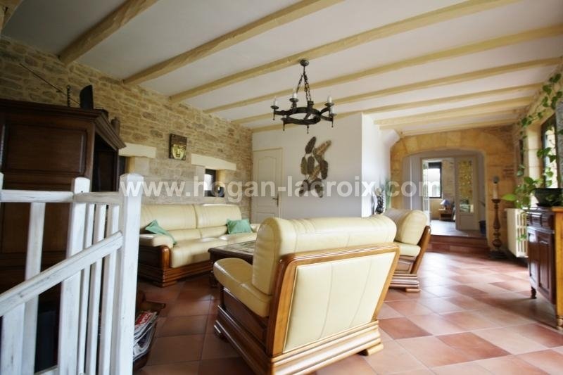 Estate in Sarlat-la-Canéda, Nouvelle-Aquitaine, France 5 - 17070634
