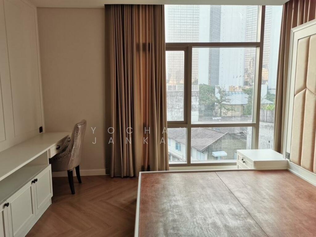 Condo in Bang Rak, Bangkok, Thailand 2 - 15839364