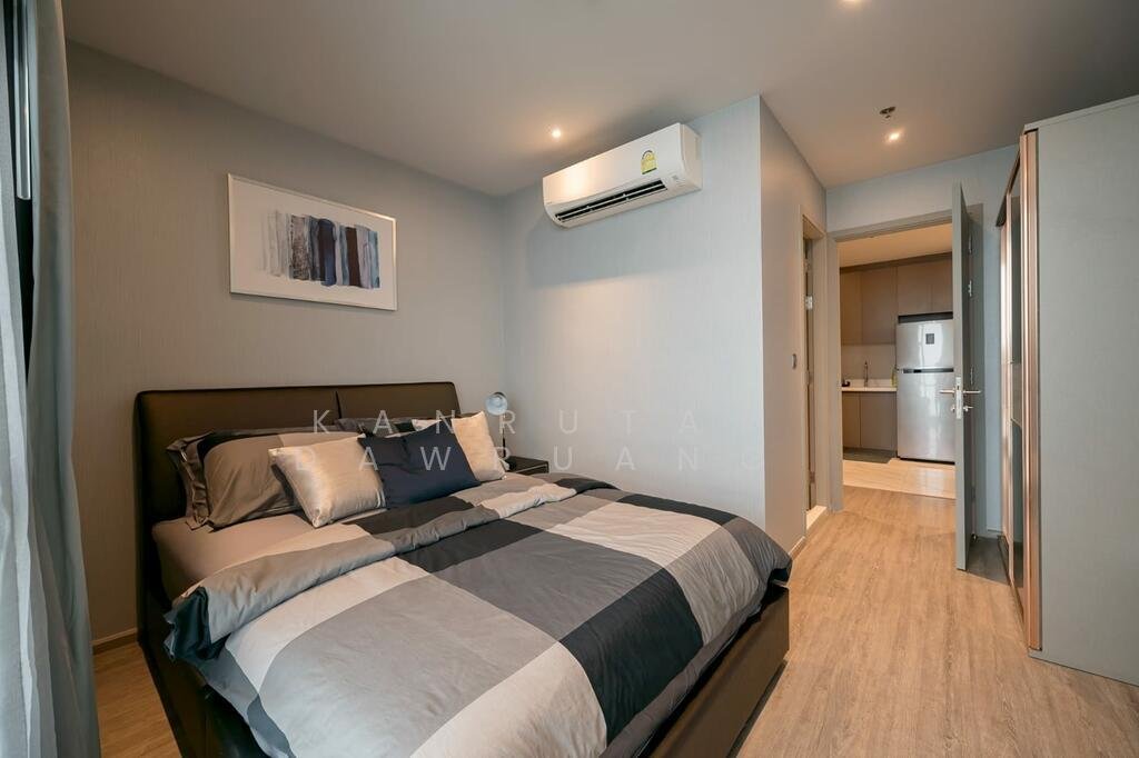Condo in Phra Khanong Nuea, Bangkok, Thailand 2 - 15656012