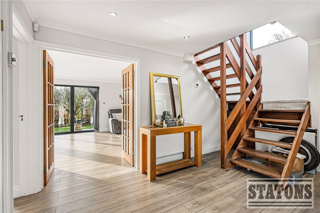 House in Little Heath, Hertsmere, England 3 - 17068118
