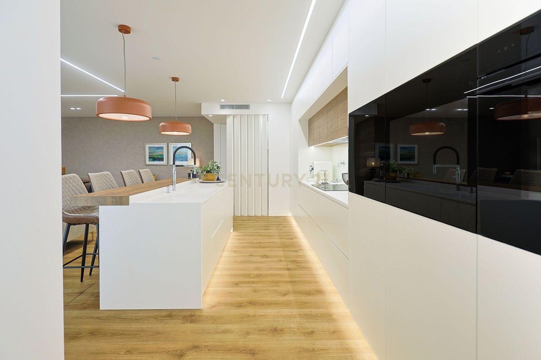 Apartment in Alverca do Ribatejo, Lisbon, Portugal 1 - 17070657