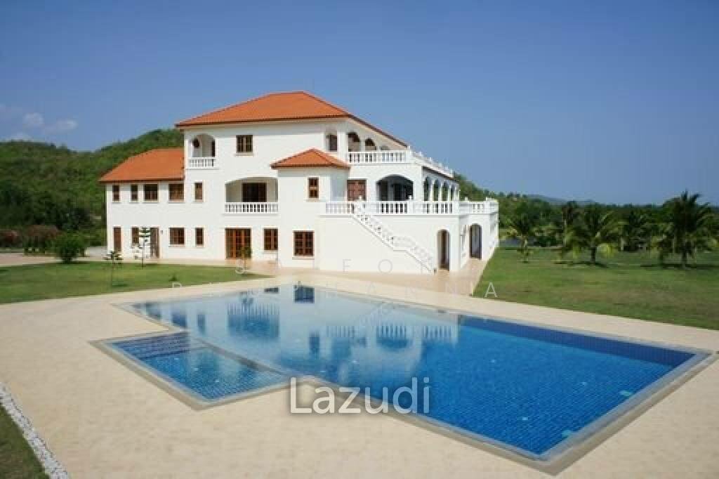 House in Cha-am, Phetchaburi, Thailand 1 - 15312941