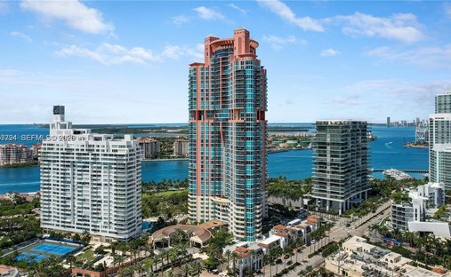 Condo in Miami Beach, Florida, United States 1