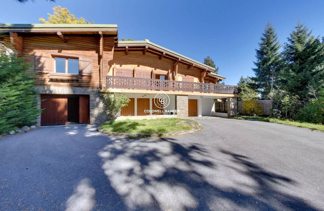Chalet in Bolquere, Occitania, France 1 - 16358330