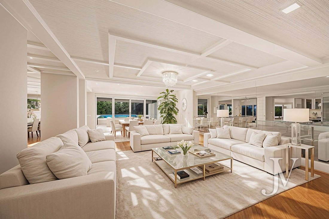 Villa in Fuencarral-El Pardo, Madrid, Spain 4 - 17068808