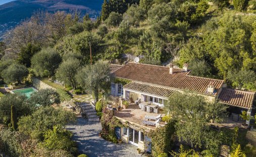 House in Châteauneuf-Grasse, Provence-Alpes-Côte d'Azur, France 1