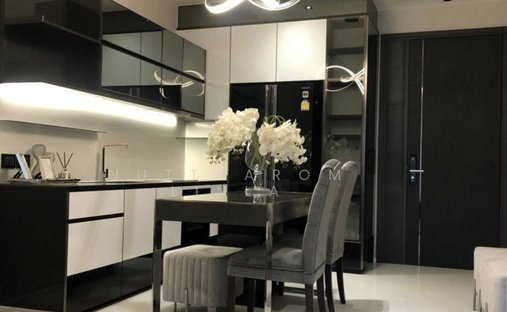 Condo in Watthana, Krung Thep Maha Nakhon, Thailand 1