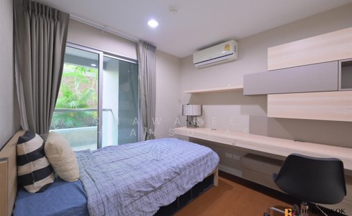 Condo in Huai Khwang, Krung Thep Maha Nakhon, Thailand 1