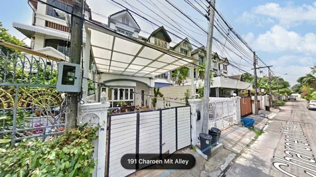 Townhouse in Bangkok, Krung Thep Maha Nakhon, Thailand 1 - 16400786