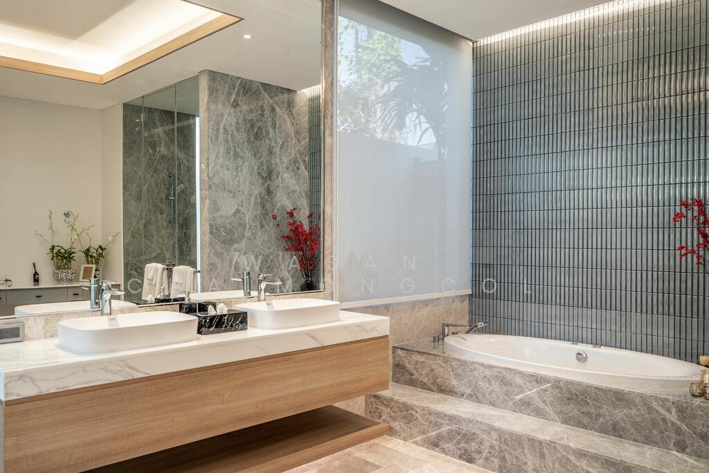 Villa in Thalang, Phuket, Thailand 4 - 15136717