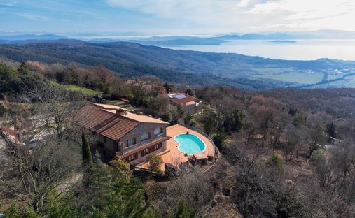 House in Lisciano Niccone, Umbria, Italy 1
