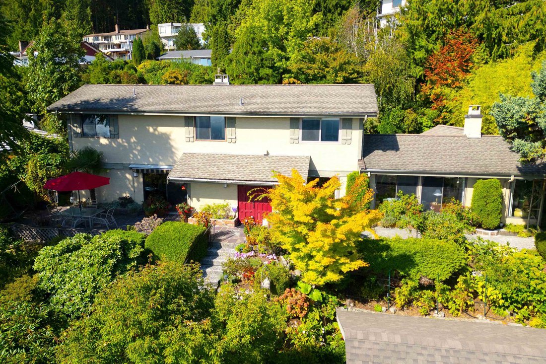 House in West Vancouver, British Columbia, Canada 4 - 17070844