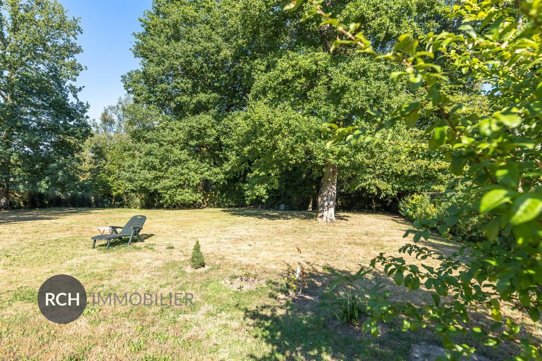 House in Montfort-l'Amaury, Ile-de-France, France 2 - 17071082
