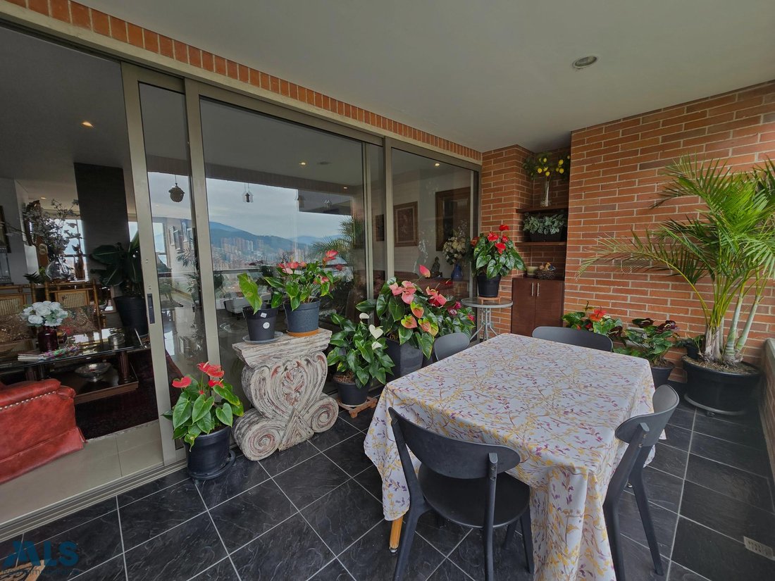 Apartment in Buga, Choco, Colombia 5 - 17068377