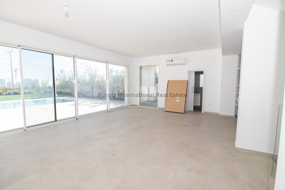 Villa in Paralimni, Bezirk Famagusta, Zypern 2 - 16712764