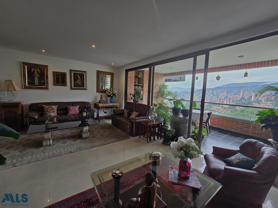 Apartment in Buga, Choco, Colombia 2 - 17068377