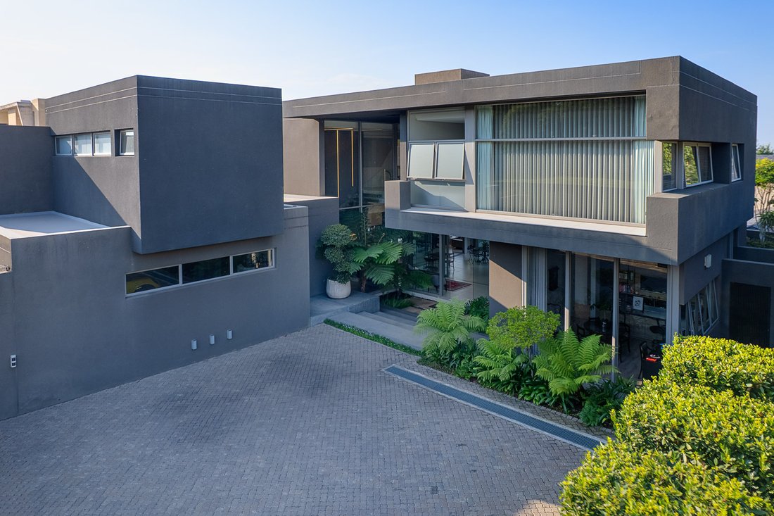 House in Bryanston, Gauteng, South Africa 3 - 17071768