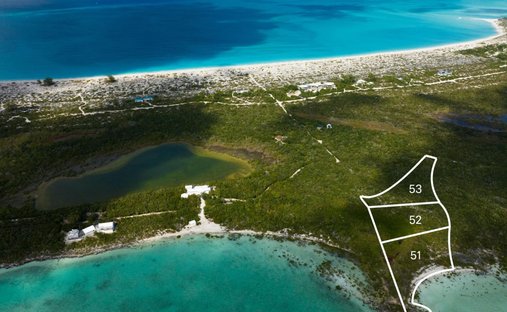 Land in Leeward Settlement, Caicos Islands, Turks and Caicos Islands 1