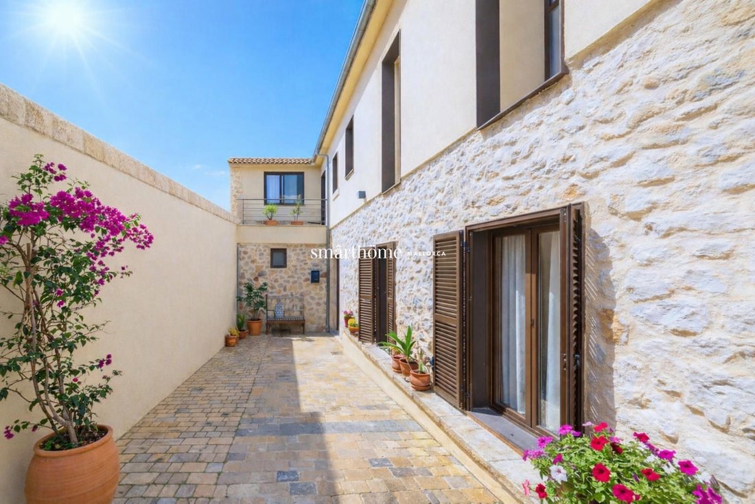 Townhouse in Lloseta, Balearic Islands, Spain 1 - 17067909