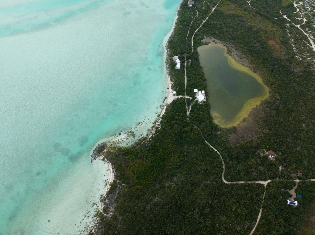 Land in Leeward Settlement, Caicos Islands, Turks and Caicos Islands 4 - 17070899